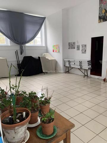 Vente Maison de village 18 pièces 384 m2 à Noyers