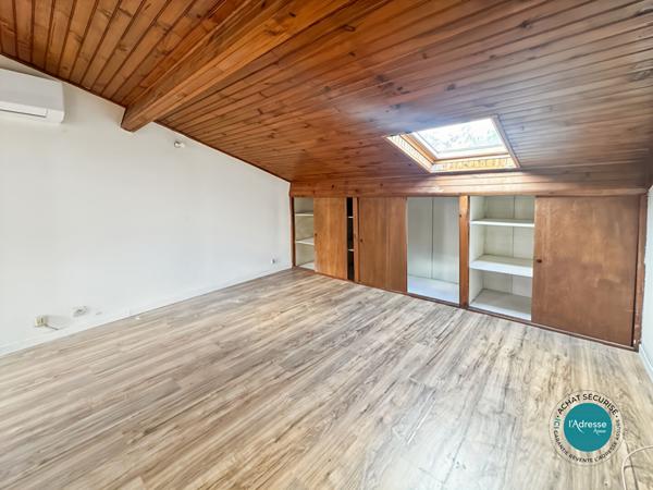 Maison à Mennecy 7 pièce(s) 139.32 m2