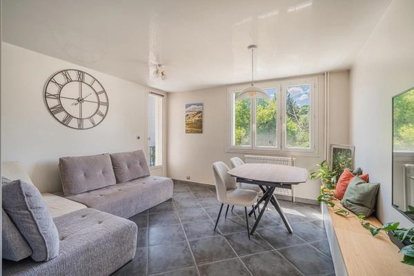Appartement à vendre 3 pièces RENAGE (38)