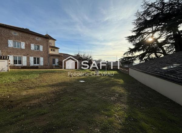 Belle maison en pierre, Bourgogne du sud