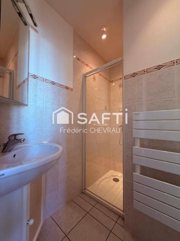 Belle maison en pierre, Bourgogne du sud