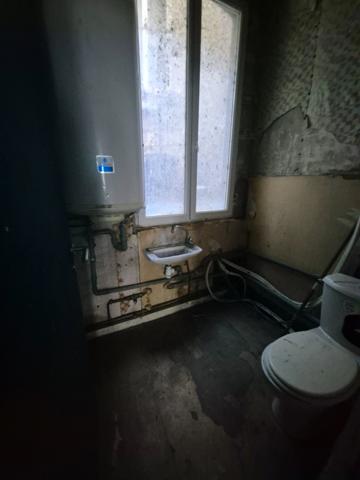 Immeuble d'habitation avec boutique à vendre NIORT (79)