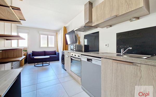 Appartement à vendre    1 pièce •  Ajaccio