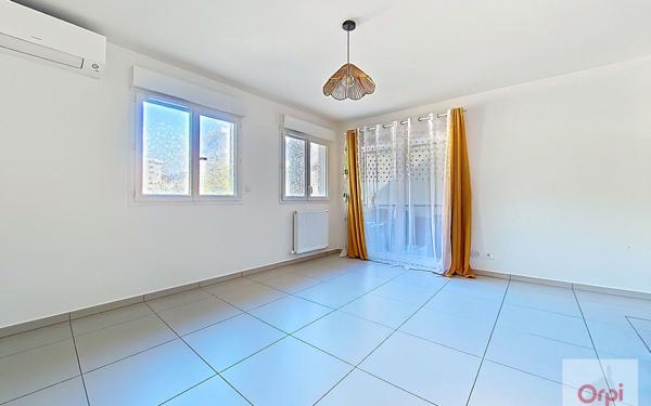 Appartement à vendre    1 pièce •  Ajaccio