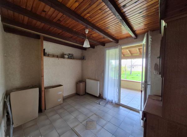 MAISON 3 CHAMBRES - GARAGE SUR 2720M² DE TERRAIN