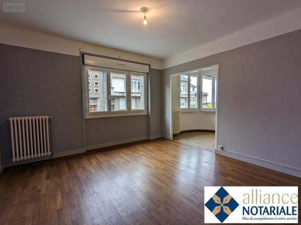 Appartement à louer à Vire-Normandie dans le Calvados (14500), ref : 14076-L1046