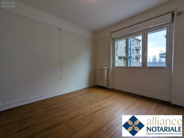 Appartement à louer à Vire-Normandie dans le Calvados (14500), ref : 14076-L1046