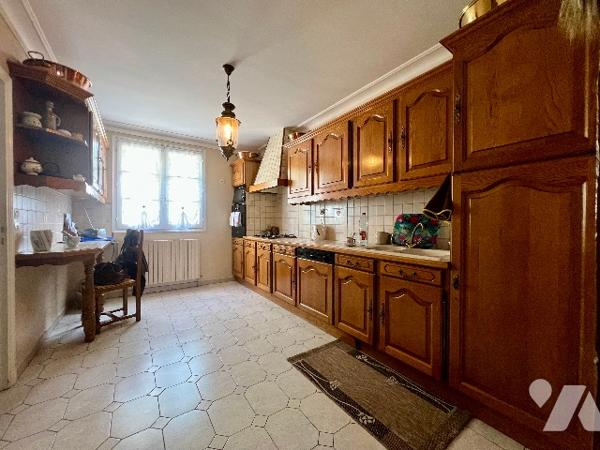 SAINT-PIERRE-DES-CORPS
Idéalement située dans un environnement calme