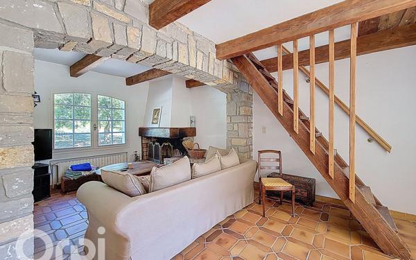Maison à vendre    4 pièces •  Le Beausset