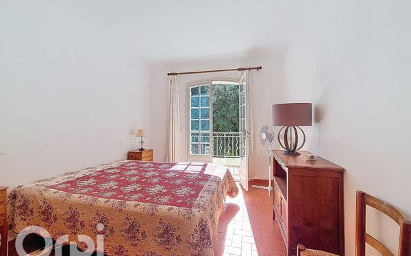 Maison à vendre    4 pièces •  Le Beausset