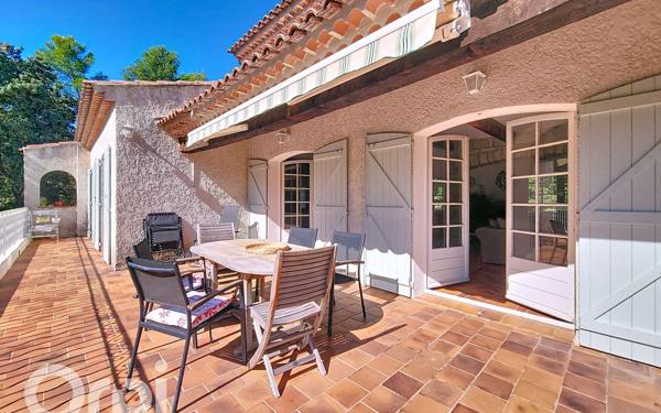 Maison à vendre    4 pièces •  Le Beausset