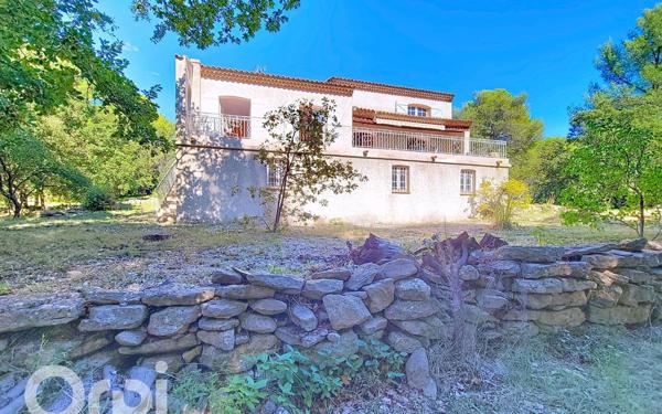 Maison à vendre    4 pièces •  Le Beausset