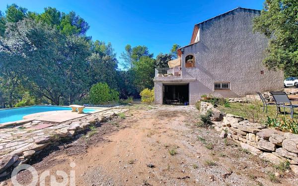 Maison à vendre    4 pièces •  Le Beausset