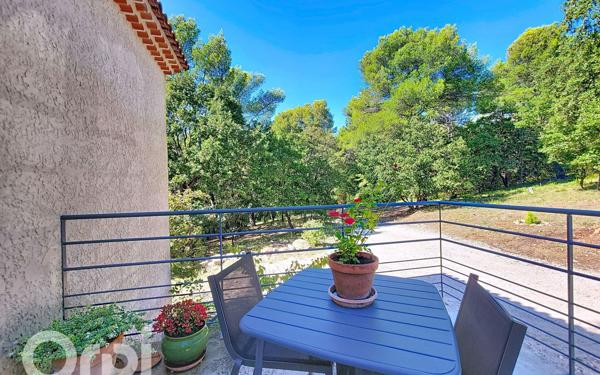 Maison à vendre    4 pièces •  Le Beausset