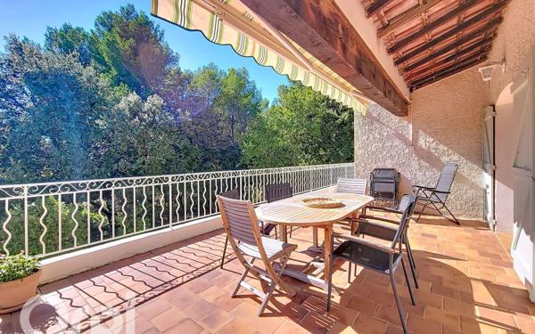 Maison à vendre    4 pièces •  Le Beausset