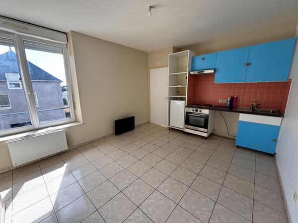 A VENDRE - Immeuble à vendre à Merdrignac