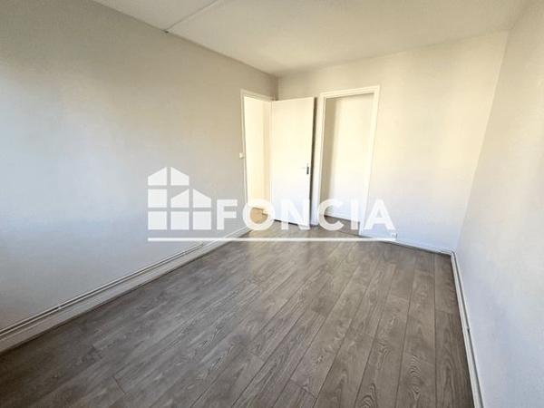 Location Appartement 3 pièces 57.15 m² - 315 AVENUE SADI CARNOT Guilherand-granges 07500