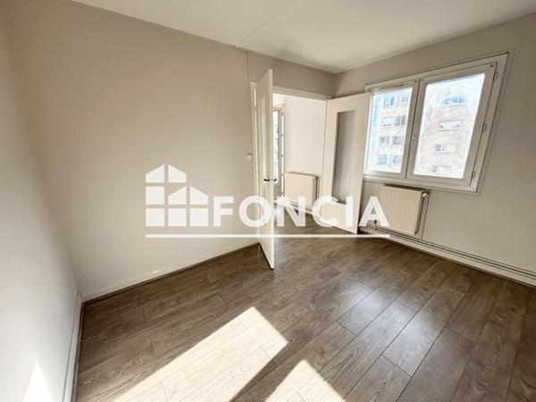 Location Appartement 3 pièces 57.15 m² - 315 AVENUE SADI CARNOT Guilherand-granges 07500