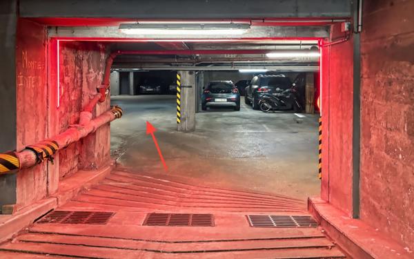 Stationnement à louer    11,71 m2 Paris 20