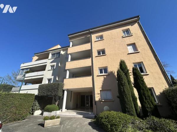 Montélimar, appartement de 49m2 en rez de jardin , parking privatif et cave.