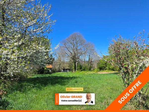 TERRAIN DE LOISIR - CALME ET DETENTE - PROCHE MONTS DE BLOND