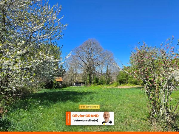 TERRAIN DE LOISIR - CALME ET DETENTE - PROCHE MONTS DE BLOND