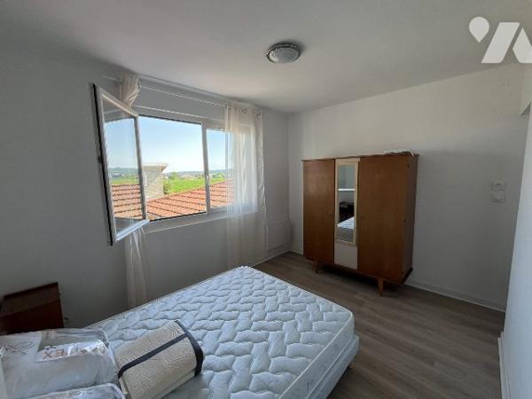 Immeuble à vendre Bernac-Debat