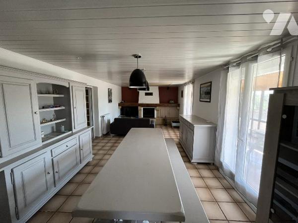 Immeuble à vendre Bernac-Debat