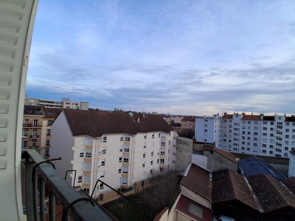 Appartement Villeurbanne 3 pièce(s) 54.39 m2