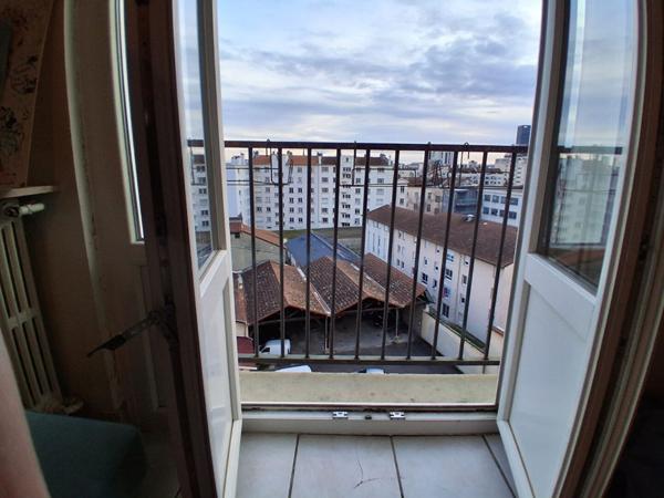 Appartement Villeurbanne 3 pièce(s) 54.39 m2