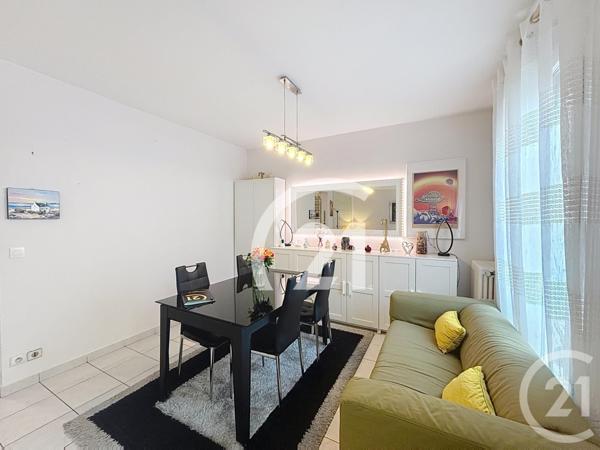Maison à vendre  4 pièces - 94,87 m2 VILLIERS LE BEL - 95