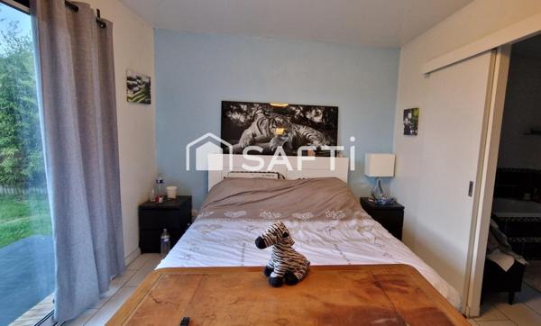 maison 4 chambres plain-pied sans vis à vis sur terrain clos.