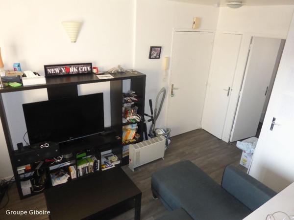 Appartement T2 à louer - 21 m² (réf : 558713)