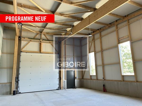 Local d'activites 212 m² à louer ACIGN (réf : 35.7284)
