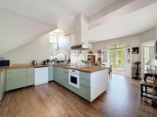Maison ancienne 192m² terrain de 800m² DPE D