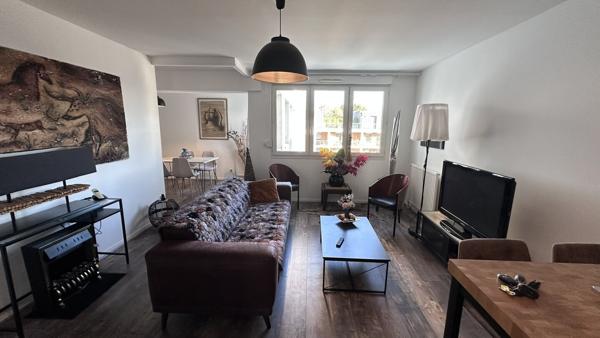 REIMS - RUE GOSSET - APPART T3 + GARAGE FERMÉ