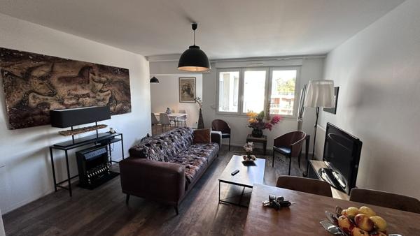 REIMS - RUE GOSSET - APPART T3 + GARAGE FERMÉ