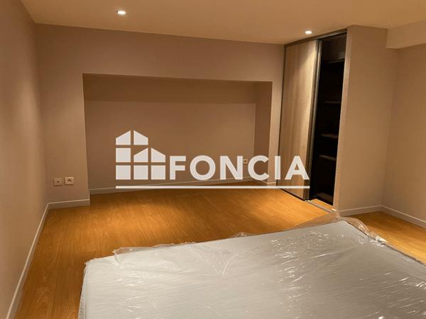 Location Appartement meublé 2 pièces 62.93 m² - 43-45 RUE DE LA MARIETTE Le Mans 72000