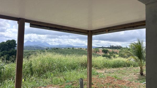 Villa neuve vendu équipée et cloturée avec le choix de couleur pour l'acquéreur