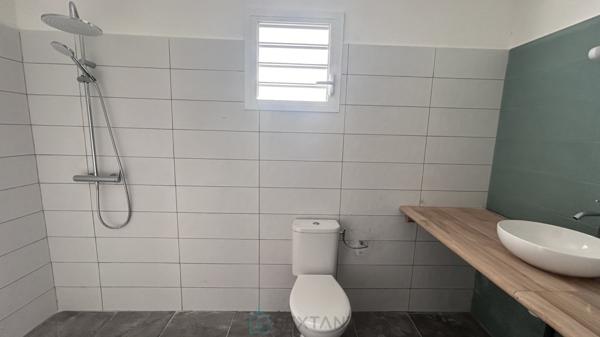 Villa neuve vendu équipée et cloturée avec le choix de couleur pour l'acquéreur