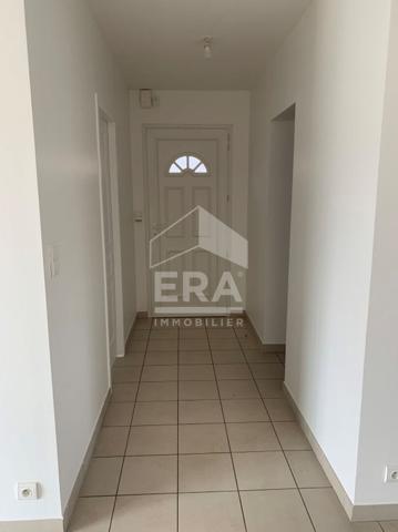 CESTAS BOURG MAISON T 05 AVEC JARDIN