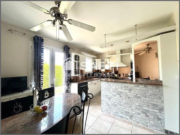 Très belle villa 4 chambres avec piscine