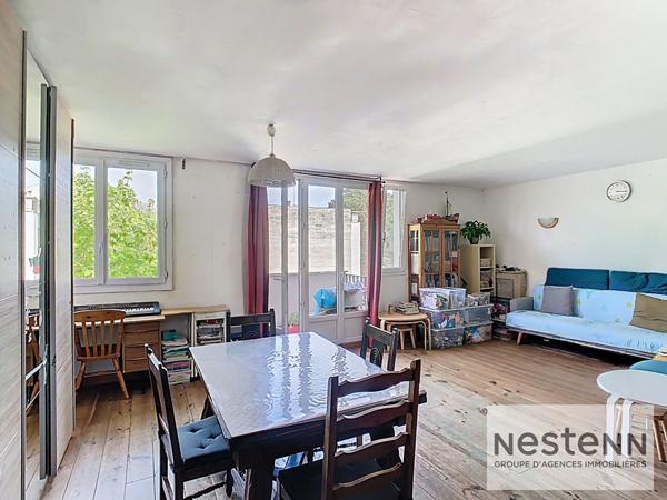 DERNIER ÉTAGE + BOX + CALME = OPPORTUNITÉ À SAISIR !