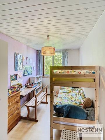 DERNIER ÉTAGE + BOX + CALME = OPPORTUNITÉ À SAISIR !