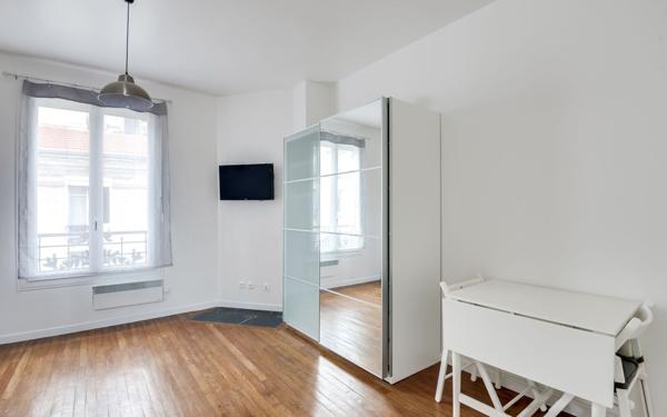 Appartement à louer    1 pièce • 23 m2 Paris 19
