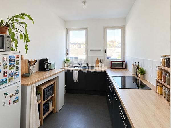 APPARTEMENT T2 QUARTIER DES HALLES