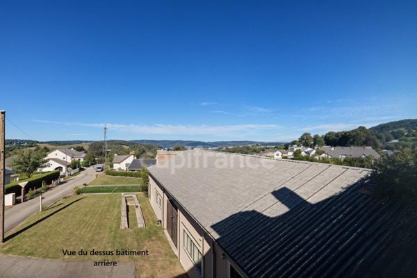 Ancien garage automobile avec fort potentiel de réhabilitation à MONTSALVY (15)