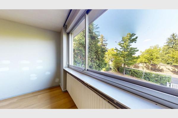 Appartement
         2 pièces
        - 47 m² Exclusivité 140 000 € *