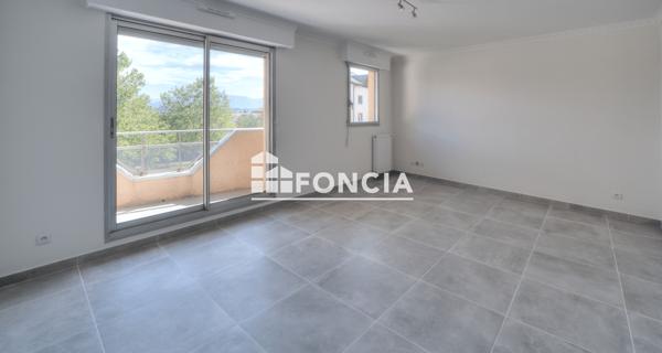 À vendre Appartement 2 pièces 57 m² - Ferney-voltaire 01210
