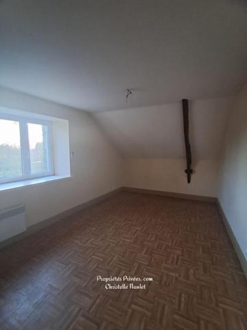 Longère de 116.5 M2 et sa dépendance de 250 M2